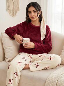 SHEIN Set Piyama Anak Perempuan Motif Kotak-kotak Sederhana dengan Pita, Atasan Bahu Longgar dan Celana Panjang (2pcs) - Nyaman dan Longgar, Cocok untuk Dipakai di Musim Gugur/Musim Dingin - Merah - View 1
