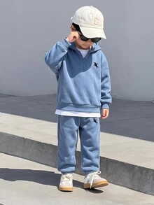 兒童男童 2 件組休閒百搭針織藍色連帽衛衣與彈性長褲套裝，寬鬆舒適長袖連帽套裝，適合秋冬穿著 - 藍色 - 查看 4