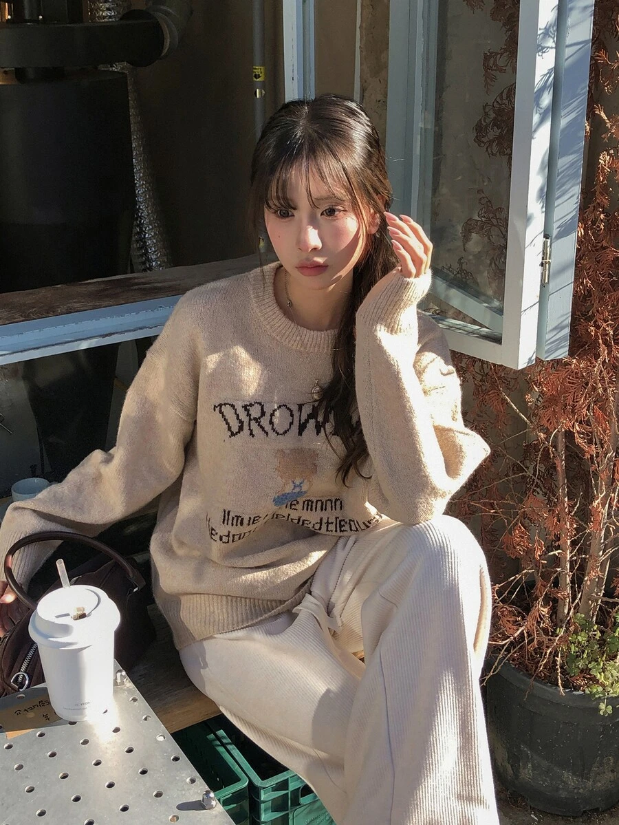 DAZY Women's Contrast Letter Pattern Embroidered Loose Long Sleeve Crew Neck Casual Daily Vacation Korean Street Style Autumn/Winter Knit Sweater - Khaki - View 1
