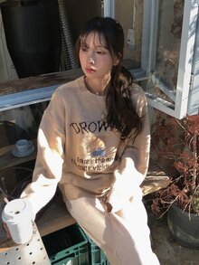 DAZY Women's Contrast Letter Pattern Embroidered Loose Long Sleeve Crew Neck Casual Daily Vacation Korean Street Style Autumn/Winter Knit Sweater - Khaki - View 3
