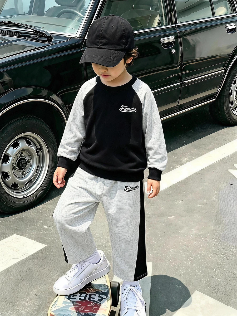 Genkimix Kids 男童韓式簡約白色拼接插肩袖圓領衛衣搭配同款拼接寬鬆運動長褲套裝,秋季日常穿著 - 彩色 - 查看 1