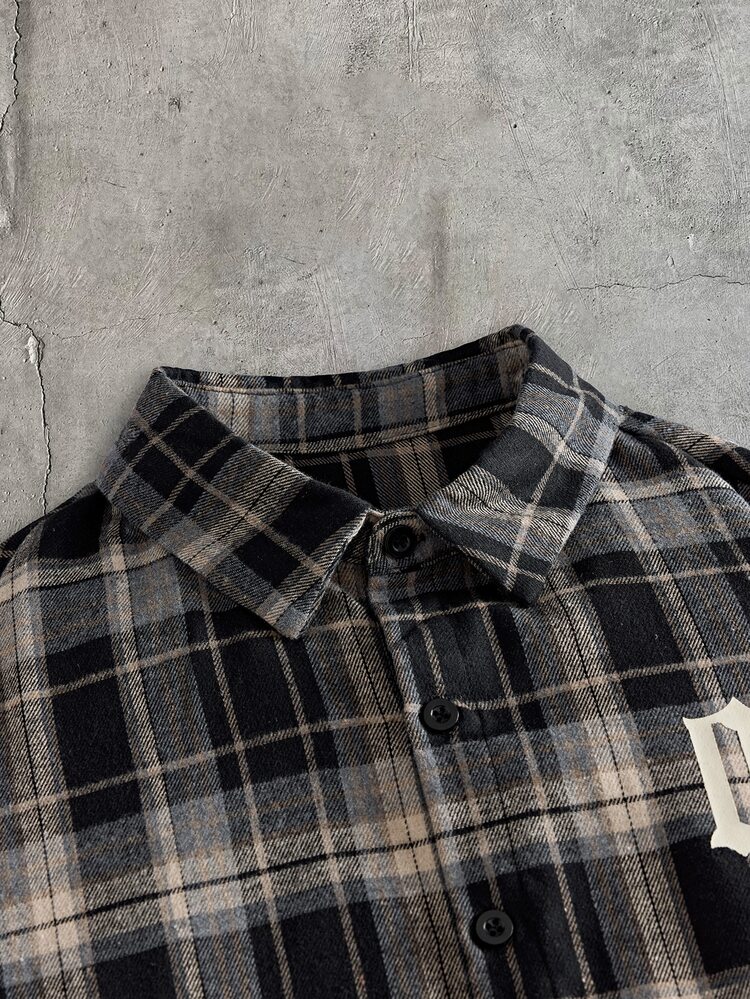 FRESIVO Men's Summer Casual Plaid & Letter Print Shirt - Black and White - View 5