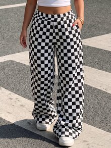 Muchica Plus-Size Streetwear Style Casual Checkered Print Loose-Fitting Athletic Sweatpants With Pocket Design.Sweatpants - Black and White - View 3