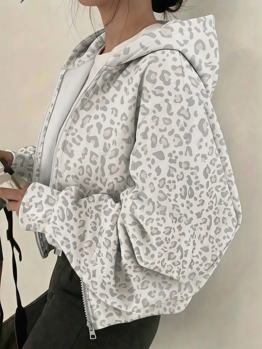 SHEIN Tween Girls Casual Light Kids Grey Leopard Printed Front Zipper Hooded Autumn Sweatshirt - Light Grey - View 1