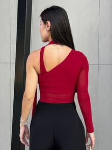 Yohana Edit Women's Fashionable Elegant Solid Color Slim Fit One-Shoulder Top With Ribbon - Burgundy - View 2