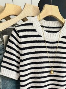 SHEIN Franclia 新款春夏韩版休闲宽松个性条纹撞色针织女式上衣 - 黑與白 - 查看 6
