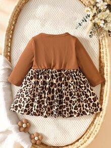 SHEIN Playful Pals 3pcs Toddler Girl Cardigan + Dress Cute Sweet Brown Leopard Bow Ruffle Ribbed Knit Long Sleeve Round Neck Regular Birthday Autumn Halloween Fall Chic - Multicolor - View 3