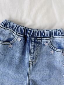 SHEIN 女童 Y2K 時尚粉色愛心刺繡藍色丹寧寬鬆長褲，秋冬款，適合小女孩校園穿搭服飾，幼兒牛仔褲 - 淺色水洗藍 - 查看 5