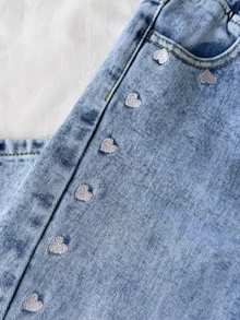 SHEIN 女童 Y2K 時尚粉色愛心刺繡藍色丹寧寬鬆長褲，秋冬款，適合小女孩校園穿搭服飾，幼兒牛仔褲 - 淺色水洗藍 - 查看 6