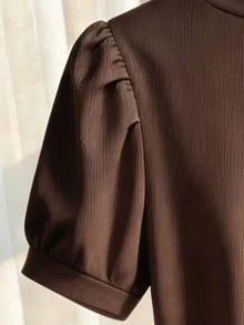 Franclia 女款休閒日常通勤極簡純色V領上衣，夏季適用，適合日常穿著，優雅都市通勤風，法式浪漫，春假海灘外出上衣 - 棕色 - 查看 3