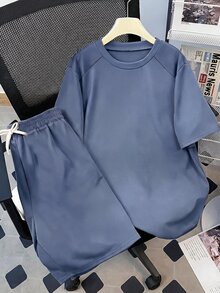 SHEIN 青少年男孩 2件組休閒寬鬆舒適 Logo 裝飾短袖上衣與短褲套裝 - 藍色 - 查看 5