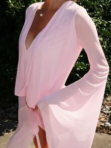 Sydney Algeri Romantic Vacation Earthy Tone Low-Cut Drape Collar, Flare Sleeve, Bodycon Mini Dress,Pink Dress - Pink - View 4