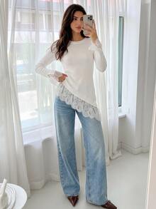 Solavon Sweater dengan Hiasan Renda Kontras dan Hem Asimetris - Putih - View 5