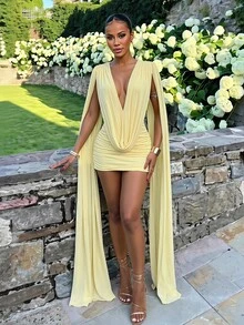 Slaydiva فستان كوكتيل أنيق لحفلات الزفاف مع ياقة منسدلة وشال وشريط وتصميم V عميق، إحساس انسيابي من الشبك، قابل للعكس، مناسب للمناسبات العادية والرسمية، فستان قصير للنساء-A - أبيض - مشاهدة 2