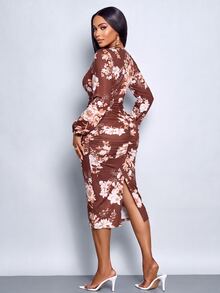 SOLERSUN Sexy Elegant Commuter Women's Brown Dress With Floral Pattern, Autumn/Winter Apparel (Random Floral) - Brown - View 2