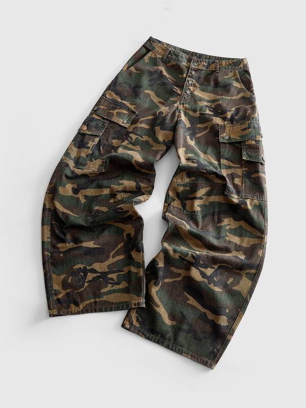 ROMWE MEN Men's Curved Loose Fit Camouflage Jeans