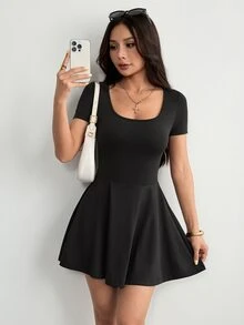 SHEIN PETITE 黑色針織迷你洋裝 女款春夏服飾 日常約會基礎休閒款 - 黑色 - 查看 6