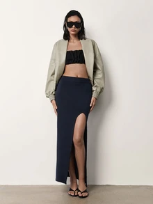 MERLEAU-F Damen Slim-Fit Strickrock in Dunkelblau mit geschwungenem hohem Schlitz, moderner sexy urbaner Stil für Herbst, Arbeit, Dates und Nachtausgehen - marineblau - Übersicht 3