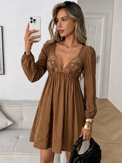 Elyressa Spring/Autumn Vintage Bohemian Coffee Color V-Neck Retro Print Patchwork Woven Fabric, Puff Lantern Long Sleeve