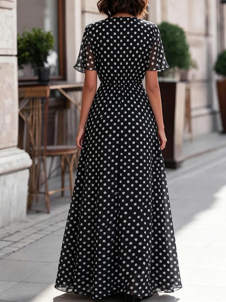 SHEIN Gaun Panjang Wanita Elegan Bergaya Retro Motif Polkadot, Leher V Polkadot Hitam Putih, Pas di Pinggang, Bentuk A-Line, Cocok untuk Liburan Pantai dan Makan Siang di Musim Panas - Hitam - View 2