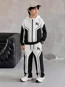 أبيض وأسود