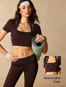 VARSIVA Women's Polka Dot Patchwork Cropped Top & Flare Pants Sports Activewear Set - Multicolor - View 1
