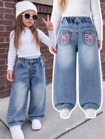 SHEIN Girls' Wide Leg Denim Jeans, All-Season Casual Cute Style, Light Blue Washed With Pink Bow Embroidery On Back Pockets, Versatile For T-Shirts And Sweatshirts, Suitable For Back To School, School, Daily Wear And Gatherings