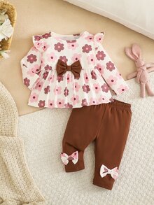 SHEIN 2件組女嬰春夏/秋冬米色巧克力棕甜美溫柔親子套裝彈性針織花朵印花荷葉袖娃娃上衣可愛 - 彩色 - 查看 7