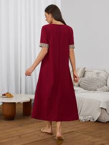 Serenescape Burgundy Vacation Style Bubble Ruffle V-Neck Short Sleeve Women's Nightgown - Burgundy - View 2