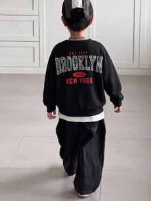 SHEIN 兒童 1件小男孩字母圖案厚款秋季衛衣，學院風寬鬆版型冬季 80年代返校時尚舒適休閒套頭衫 - 彩色 - 查看 5