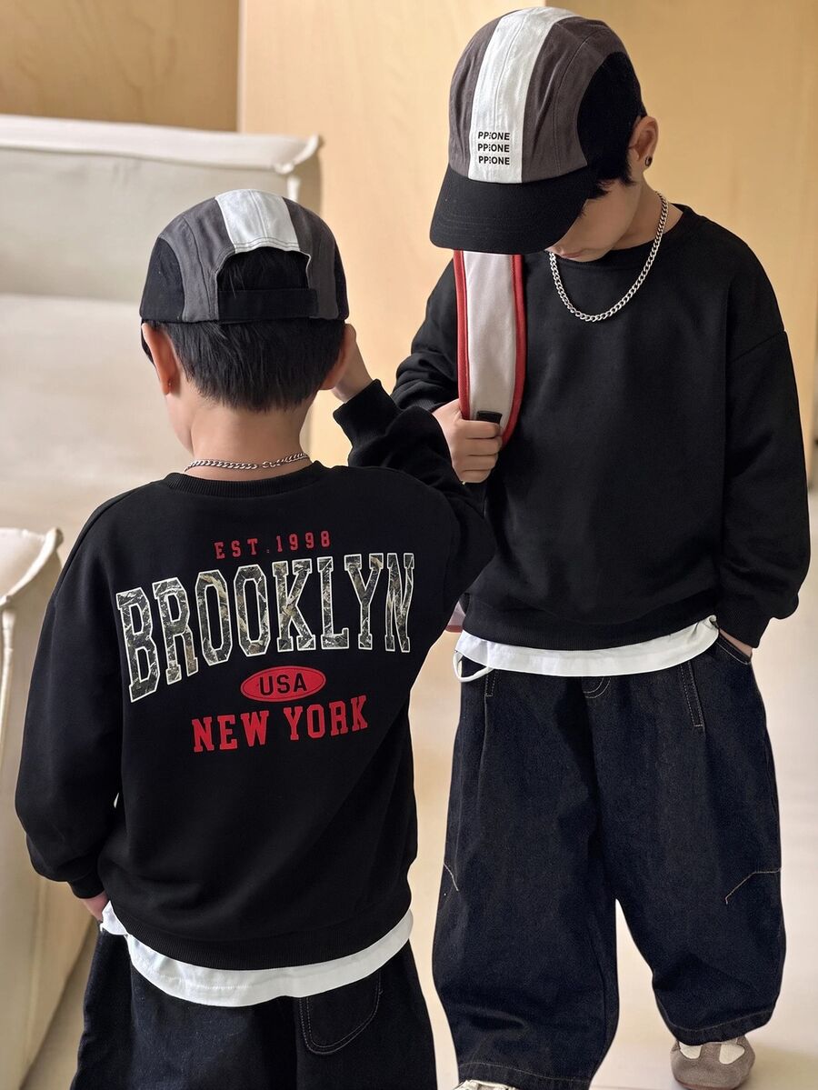 SHEIN 兒童 1件小男孩字母圖案厚款秋季衛衣,學院風寬鬆版型冬季 80年代返校時尚舒適休閒套頭衫 - 彩色 - 查看 1