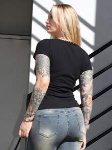 ROMWE Avant ROMWE X Arliah Summer Outfits Sexy Vintage New Chinese Style Tiger Bead Print Tight Fit Women T-Shirt - Black - View 5