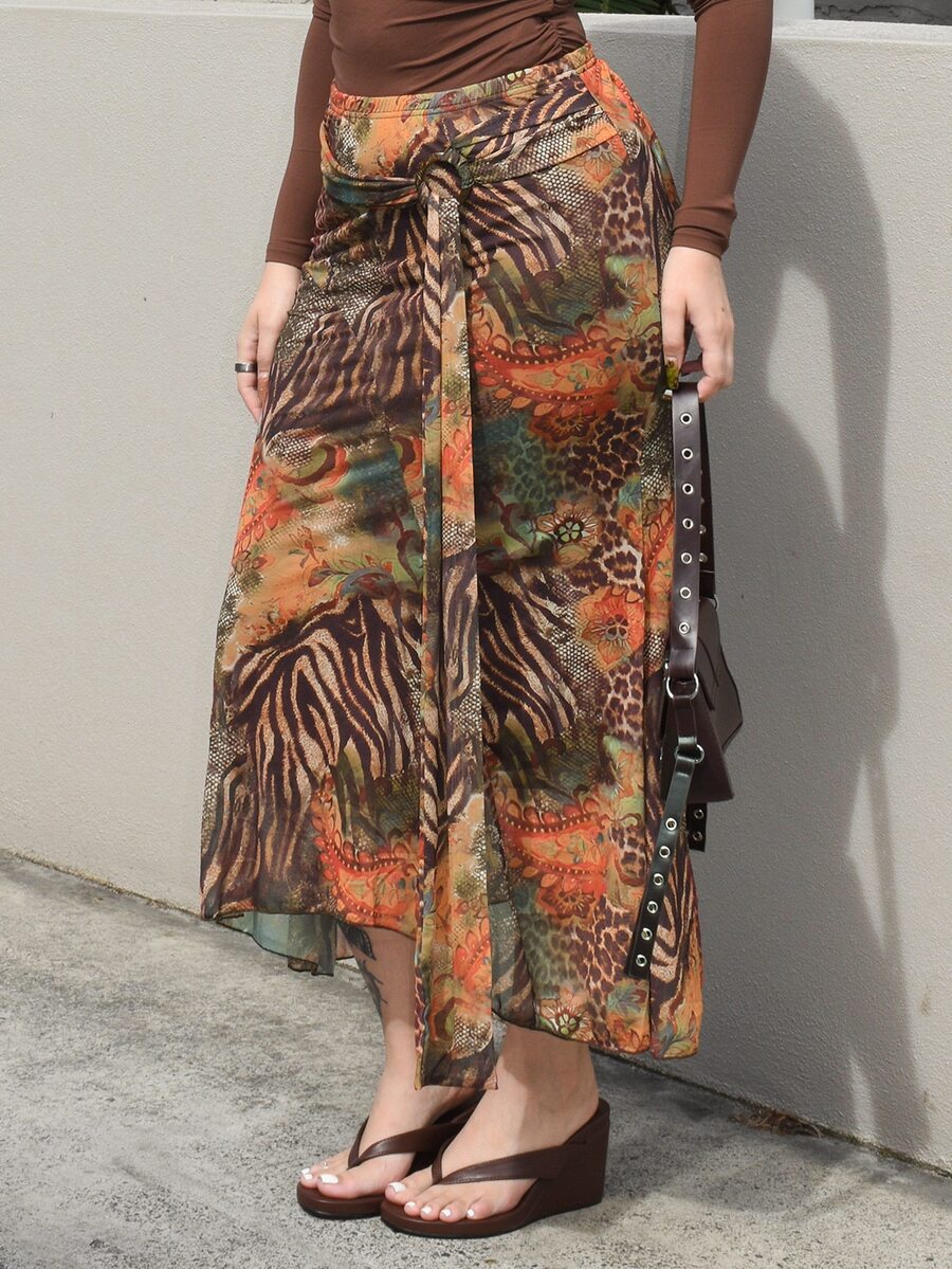 ROMWE X Arliah Women's Retro Vacation Boho Hippie Asymmetrical Hem Paisley Print Skirt - Multicolor - View 1