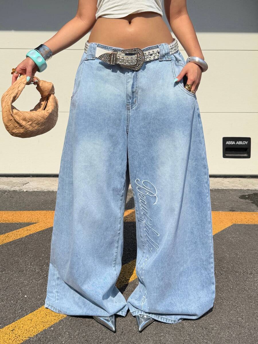 Muchica Plus Size Women's Letter Pattern Casual Daily Wear Jeans - Baby Blue - View 1