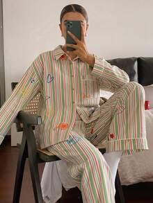 DAZY Cute Striped Graffiti Pattern Loose 2-Piece Women's Pajama Set Fall - Green - View 6