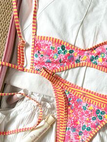 SHEIN Swim 女士沙滩套装，橙色碎花，双面条纹，超迷你比基尼抹胸，时尚休闲度假可爱性感女士泳装套装 - 彩色 - 查看 7