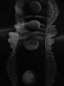 LUMIGAL French Gothic Goth Style Long Sleeve Elegant Mesh Lace Patchwork Bodycon Dress 2026 Women's New Button Design Exquisite Black Bodycon Velvet Evening - Black - View 4