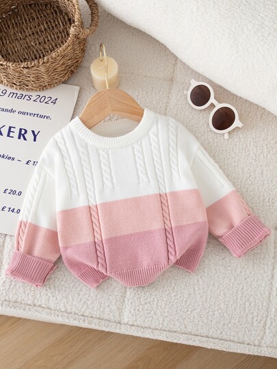 SHEIN Playful Pals كنزة صوفية محبوكة بتدرج ألوان للأطفال البنات من عمر 0-3 سنوات، نسيج حبل ملتوٍ ثلاثي الأبعاد، رقبة دائرية، كتف منسدل، قصة فضفاضة، أكمام طويلة، ملابس علوية، أسلوب بسيط وحلو للارتداء اليومي وجلسات التصوير