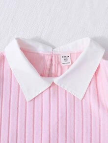 SHEIN 2件組女童甜美風領口荷葉邊2合1上衣＋針織長褲套裝，鈕扣設計，粉色聚酯纖維，秋季學生校園白色學院風可愛套裝 - 粉色 - 查看 4