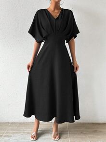 SHEIN 女士纯色简约日常短袖 V 领连衣裙长款女装 - 黑色 - 查看 4
