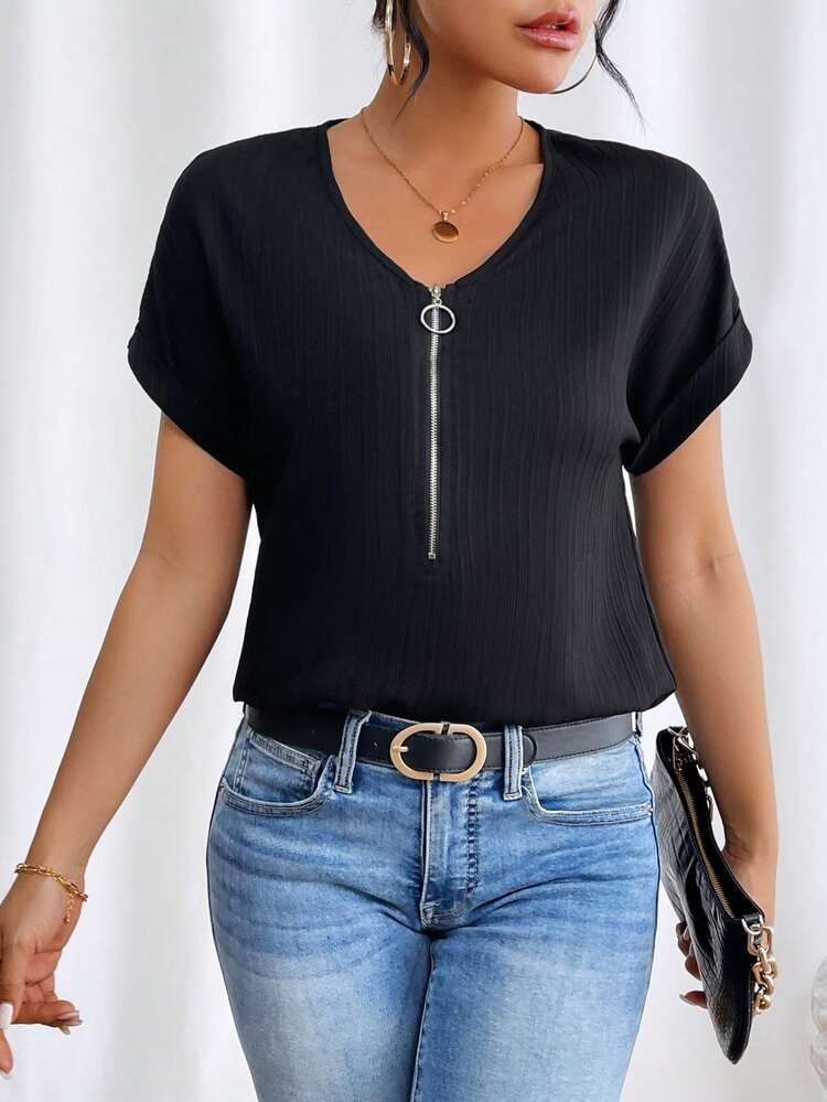 EMERY ROSE Women's Half Zip Batwing Short Sleeve Blouse - Black - View 7