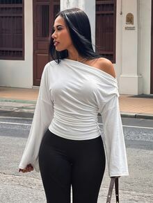 Slaydiva 優雅浪漫性感白色露肩上衣，適合度假、海灘之夜、派對、約會、休閒，鬆腰百褶長袖上衣 - 白色 - 查看 4