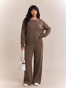 CovetEZ Plus Size Solid Color Crew Neck Long Sleeve Sweater And Pants Casual Matching Set, Autumn/Winter Comfortable Two Piece Set - Brown - View 1