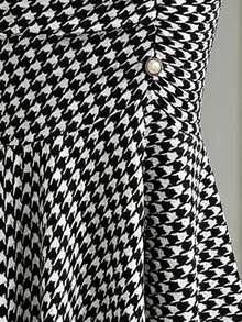 Fine & Folde Women's Houndstooth Casual Versatile Daily Skirt - Black and White - View 5