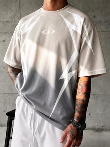 Sport MetroGents Men's Gradient Geometric Print Short Sleeve Casual Fitness Sports T-Shirt - Multicolor - View 3