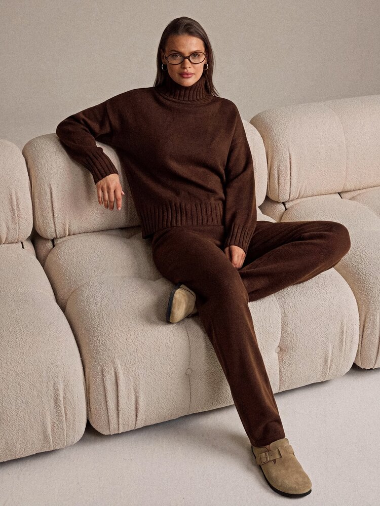 Lumivelle Women's Solid Color Turtleneck Long Sleeve Sweater And Knit Pants Casual Suit - Brown - View 5