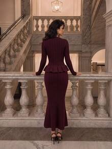 NOVVYNE Elegant Commuter V-Neck Hollow Knit Bodycon Dress Mermaid Skirt Mid-Length Sweater 2 Pieces Set - Red Violet - View 7