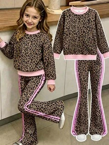 SHEIN Young Girl Leopard Print Sweatshirt & Flare Pants Set - Multicolor - View 2