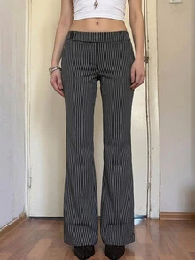 Attitoon Celana Panjang Wanita Model Flare dengan Kancing di Pinggang dan Motif Garis-garis - Hitam - View 1