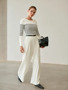 MOTF PREMIUM SWEATER WANITA KASUAL SEHARI-HARI MUSIM GUGUR/DINGIN SERBAGUNA MOTIF GARIS-GARIS BLOK WARNA POTONGAN SLIM FIT - Putih - View 6
